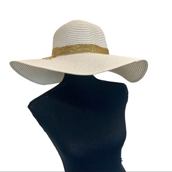 𝅺WHITE straw floppy hat gold chain metal embellished detail - Picture 1 of 8